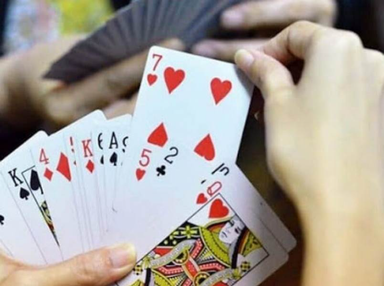 Nhớ bài theo từng chất và từng màu của Tiến Lên miền Bắc