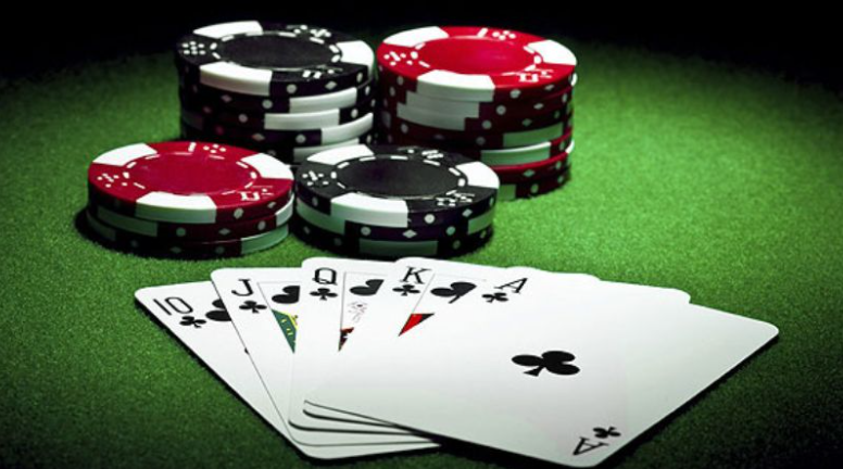 Luật chơi Xì Dách Online miễn phí